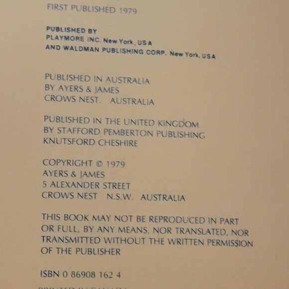 Vintage Cookbook Lot 70s 80s Retro Home Decor Kitchen Bake Cook Book Recipe Food - Picture 2 of 14